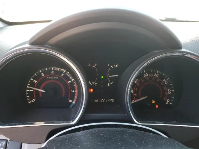 2010 TOYOTA HIGHLANDER   