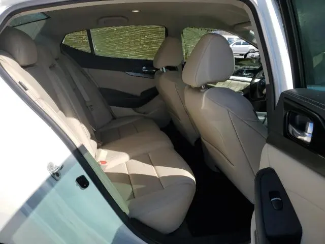 2021 NISSAN MAXIMA SV  