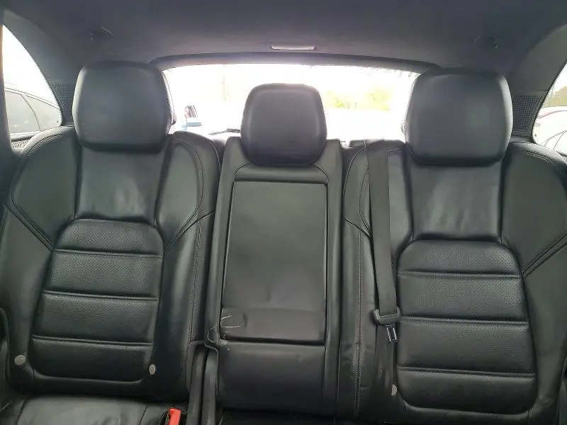 2012 PORSCHE CAYENNE TURBO  