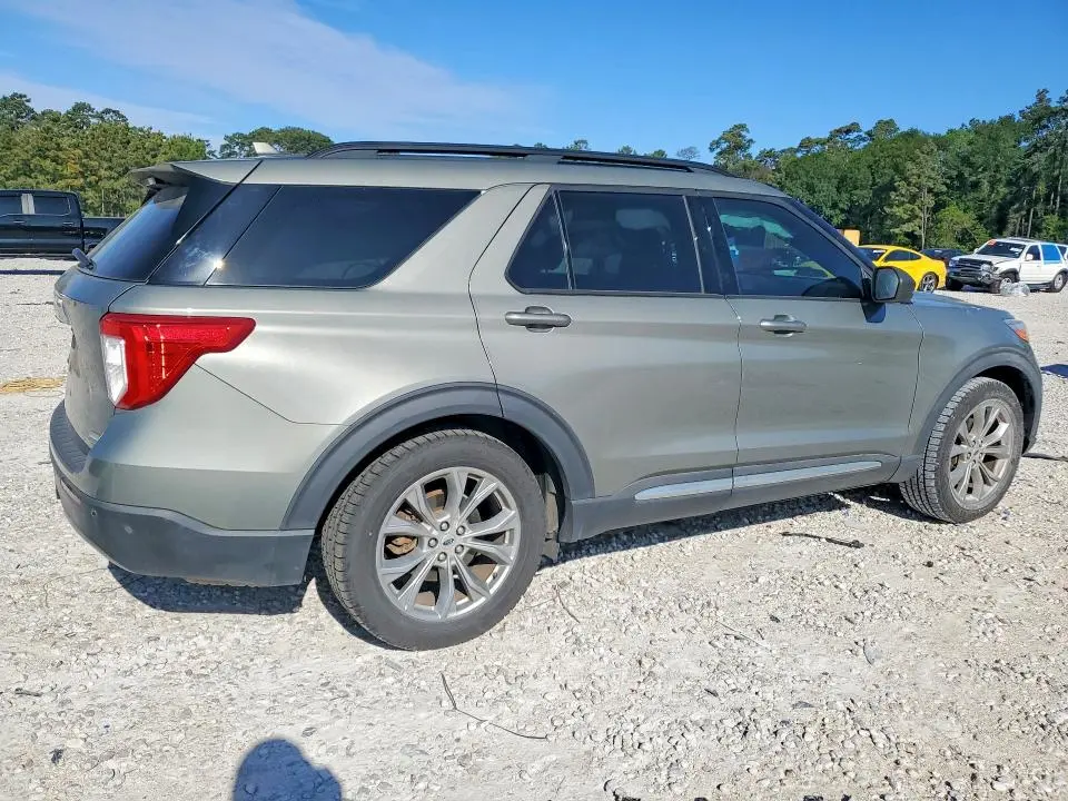 2020 FORD EXPLORER XLT  