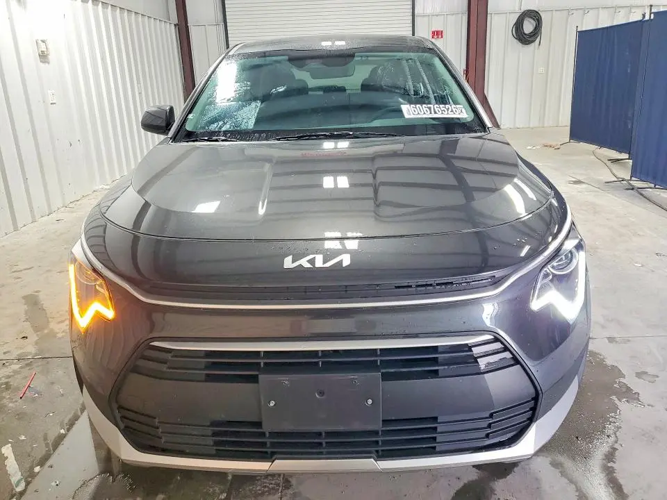 2026 KIA NIRO LX  