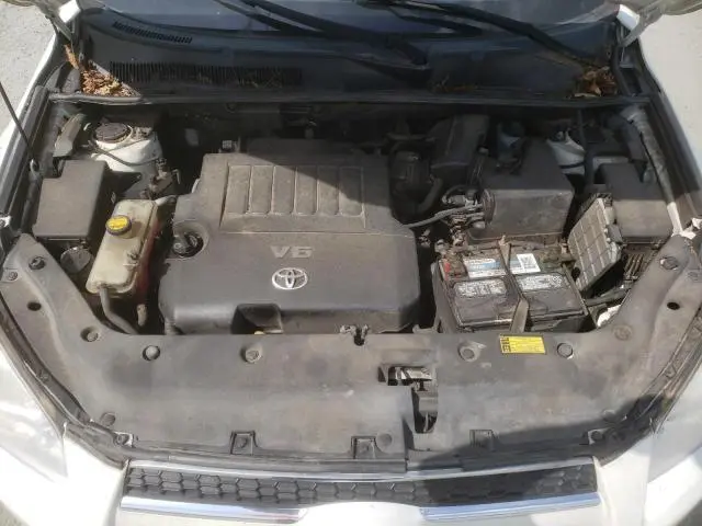 2010 TOYOTA RAV4 LIMITED  