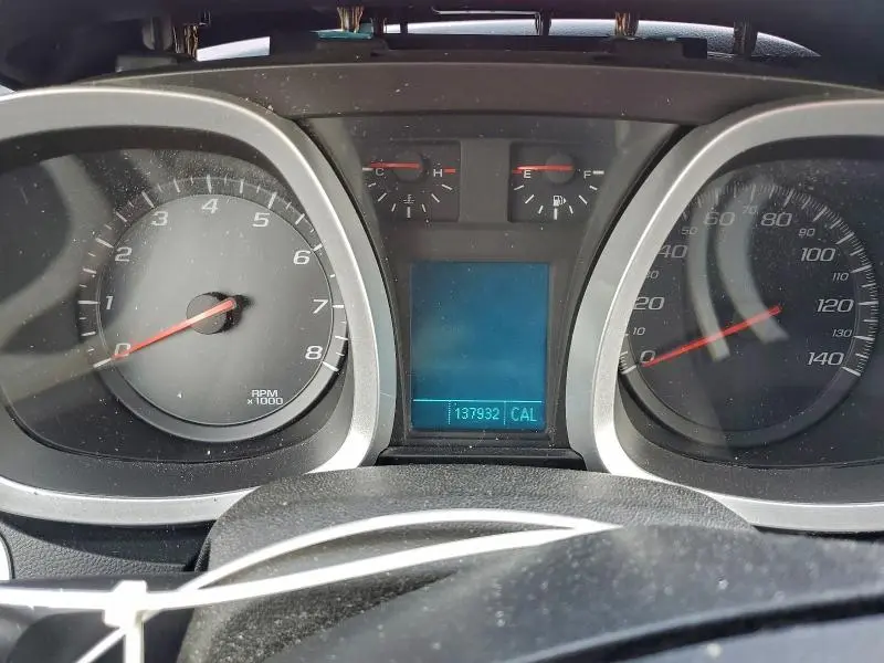 2011 CHEVROLET EQUINOX LT  