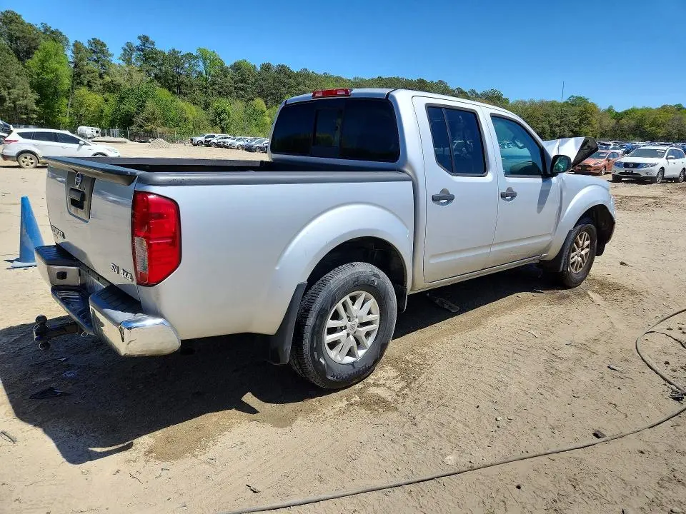 2018 NISSAN FRONTIER SV  