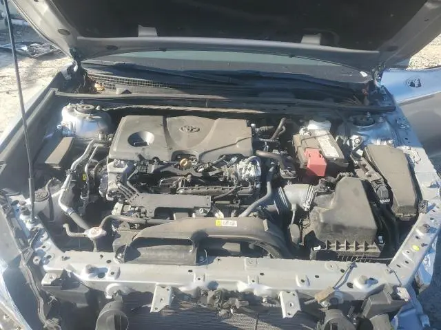 2023 TOYOTA CAMRY XLE  