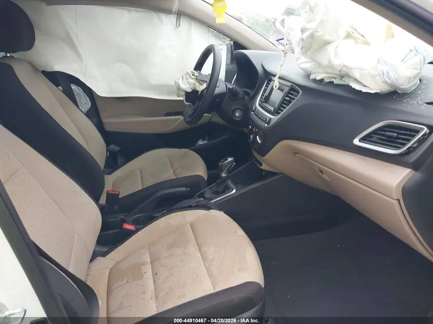 2022 HYUNDAI ACCENT SE
