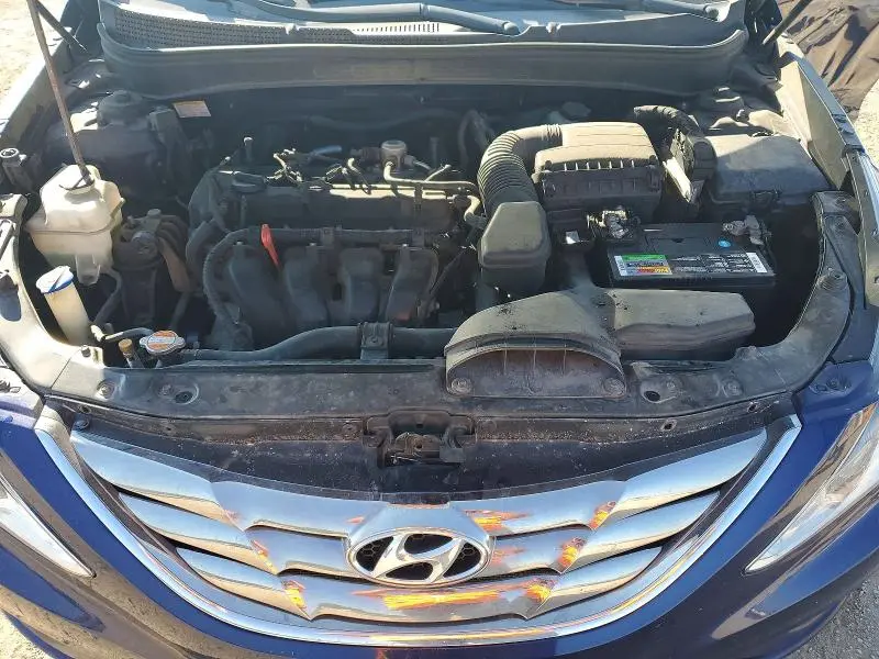 2011 HYUNDAI SONATA SE  
