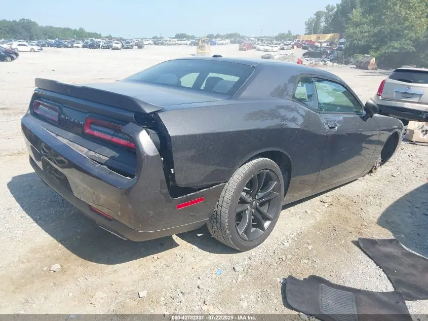 2018 DODGE CHALLENGER SXT