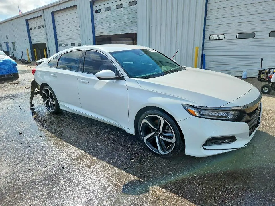 2019 HONDA ACCORD SPORT  