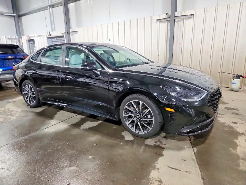 2022 HYUNDAI SONATA LIMITED  
