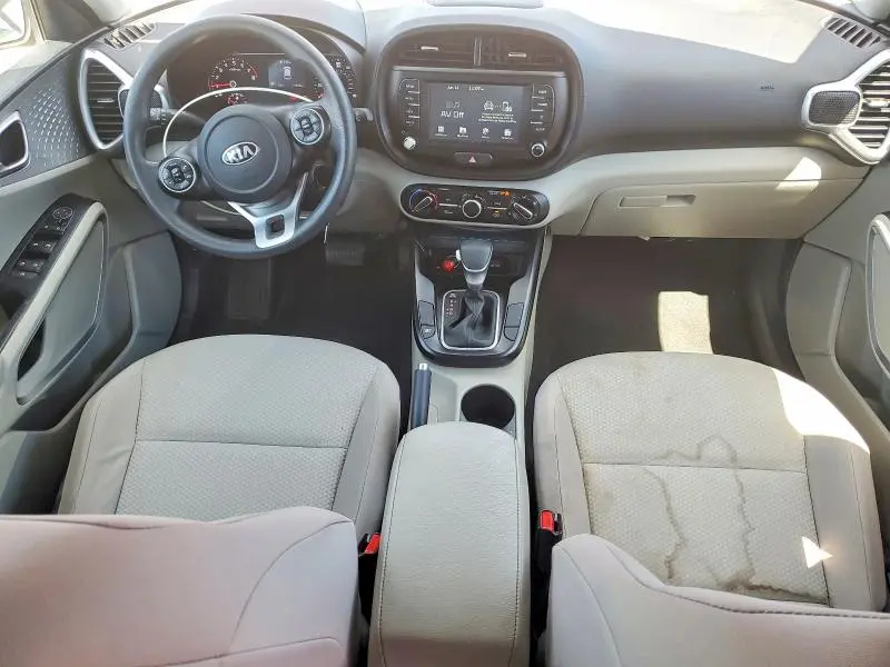 2021 KIA SOUL LX  
