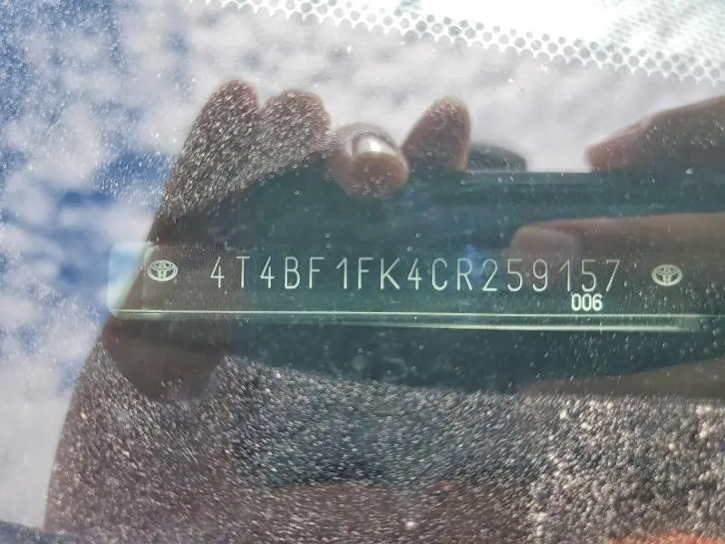 2012 TOYOTA CAMRY XLE  