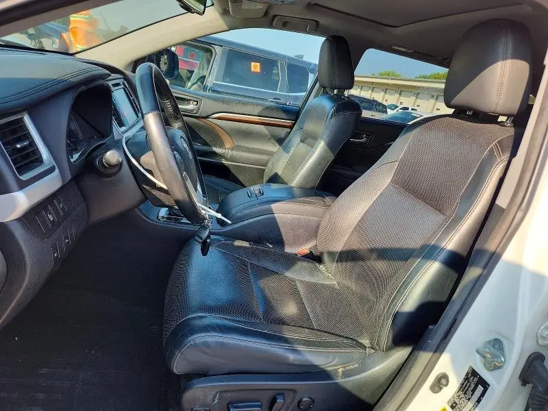 2015 TOYOTA HIGHLANDER LIMITED  