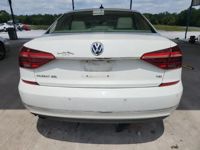 2017 VOLKSWAGEN PASSAT SEL PREMIUM  
