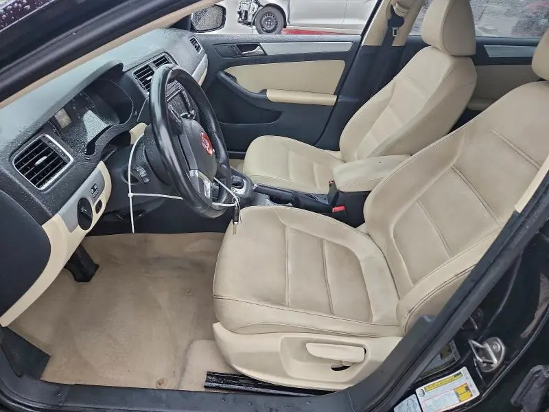 2011 VOLKSWAGEN JETTA TDI  