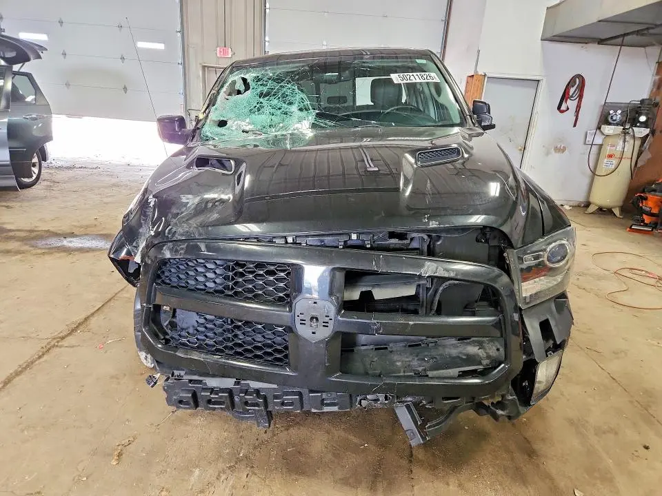 2018 RAM 1500 SPORT  