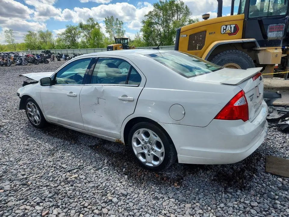 2010 FORD FUSION SE  