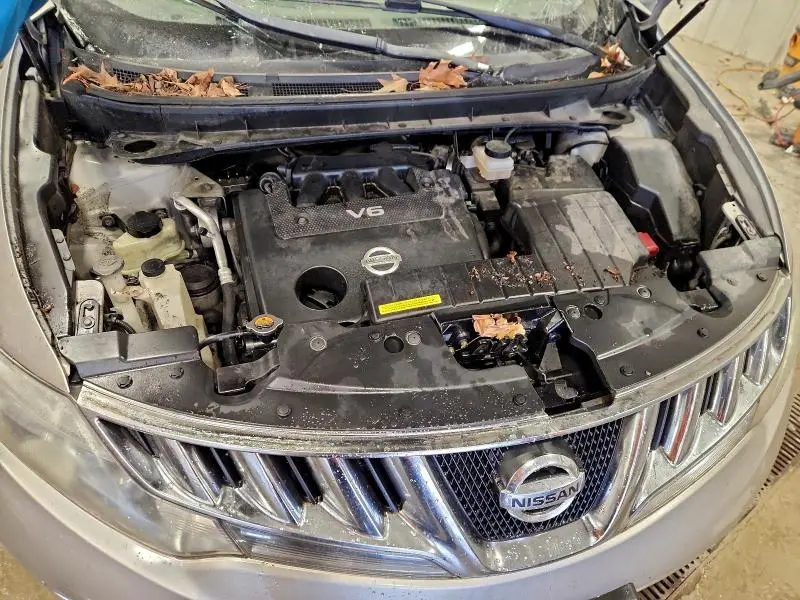 2010 NISSAN MURANO S  