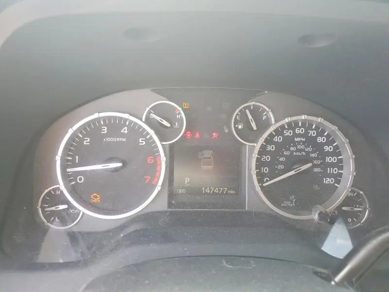 2014 TOYOTA TUNDRA CREWMAX SR5  