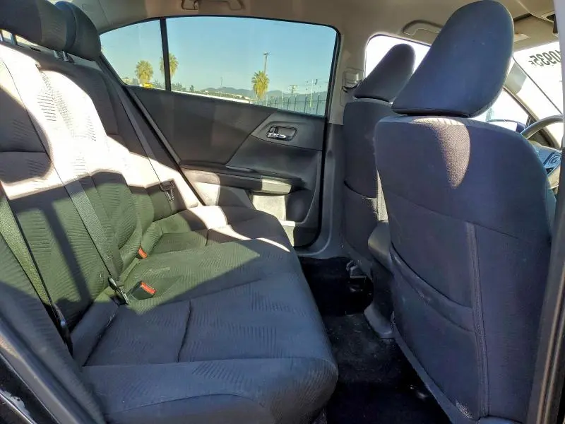 2017 HONDA ACCORD LX  