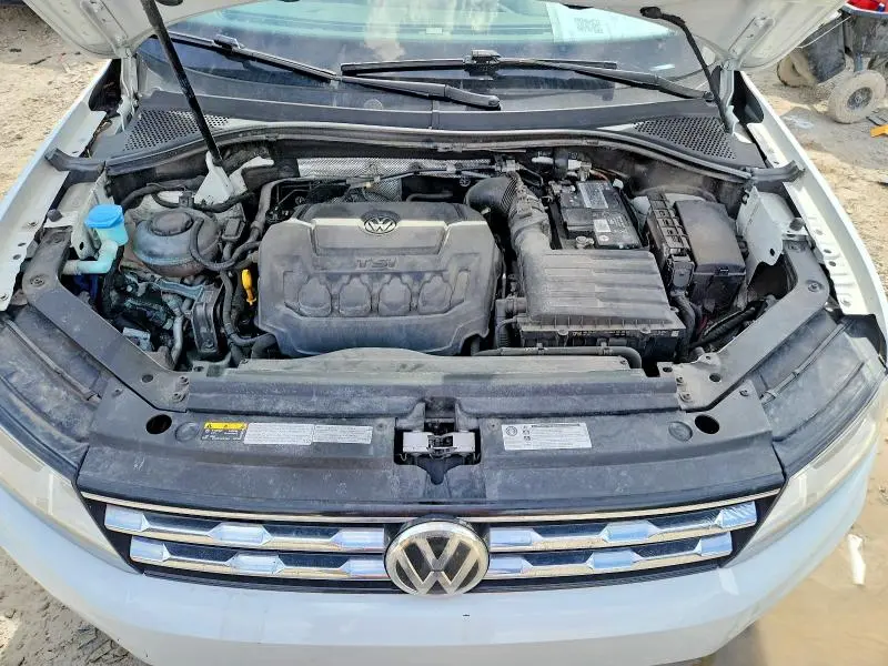 2019 VOLKSWAGEN TIGUAN SE  