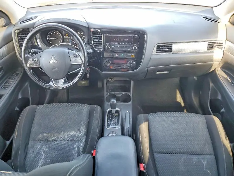 2016 MITSUBISHI OUTLANDER SE  