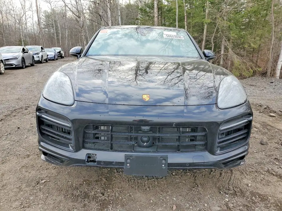 2023 PORSCHE CAYENNE S COUPE  