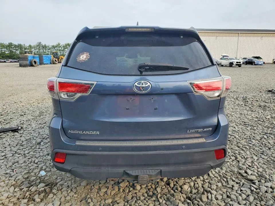 2015 TOYOTA HIGHLANDER LIMITED  