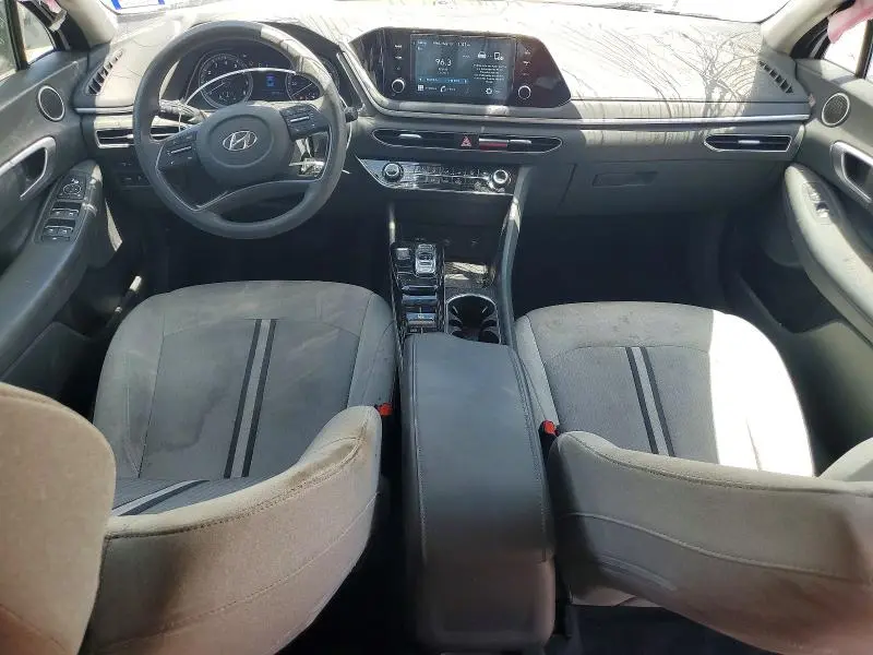 2020 HYUNDAI SONATA SE  