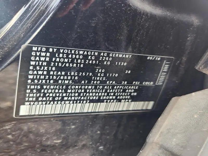 2016 VOLKSWAGEN TIGUAN S  