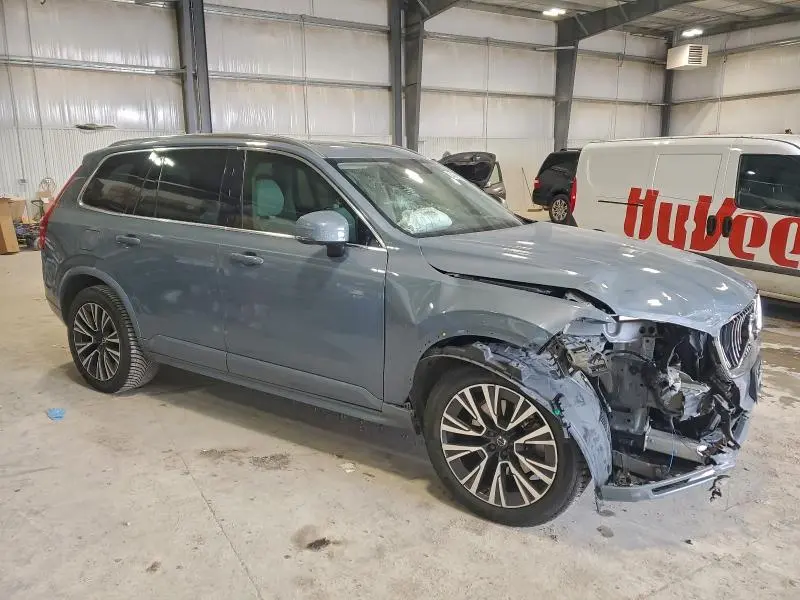 2020 VOLVO XC90 T6 MOMENTUM  