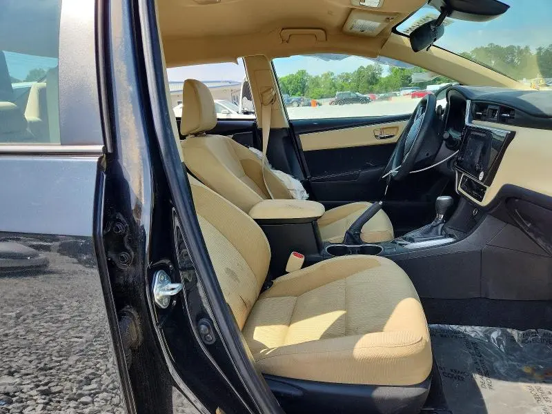 2019 TOYOTA COROLLA LE  