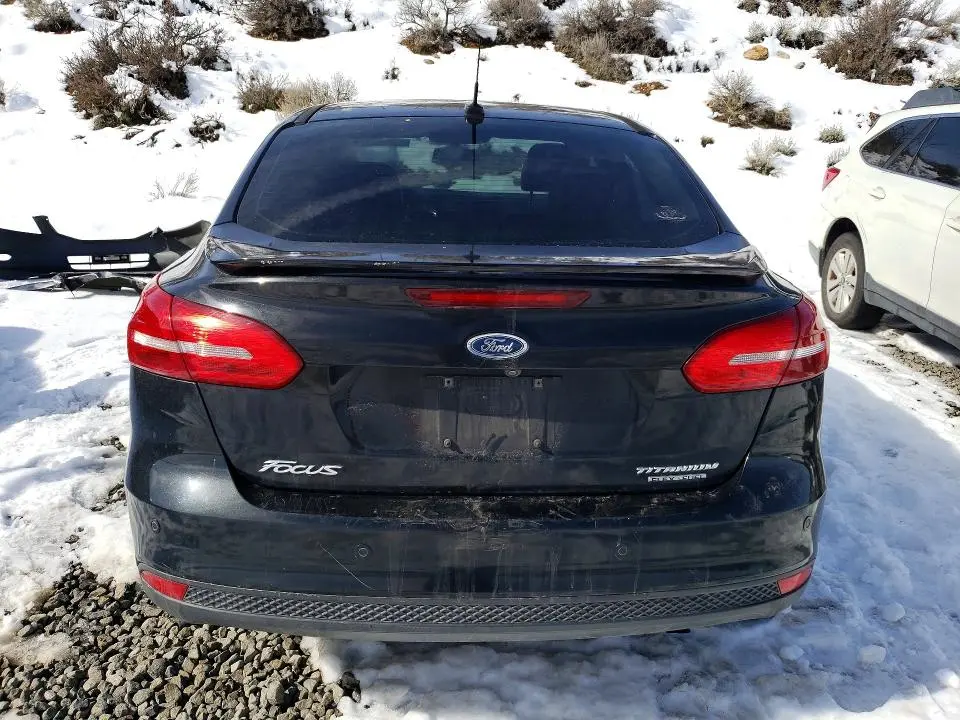 2015 FORD FOCUS TITANIUM  