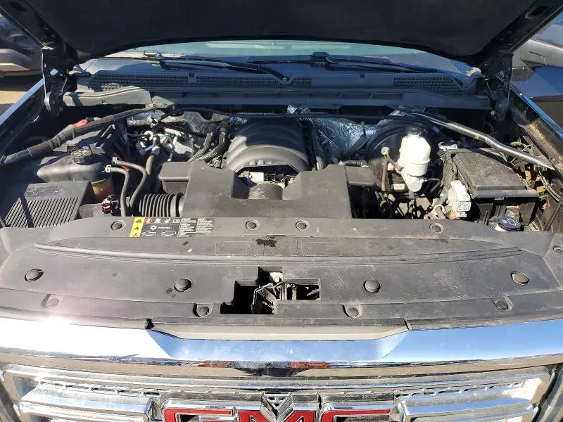 2017 GMC SIERRA K1500 SLE  