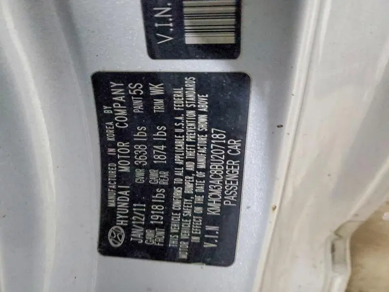 2011 HYUNDAI ACCENT GL  