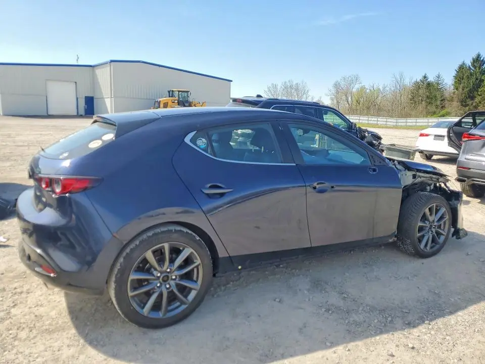 2019 MAZDA 3   