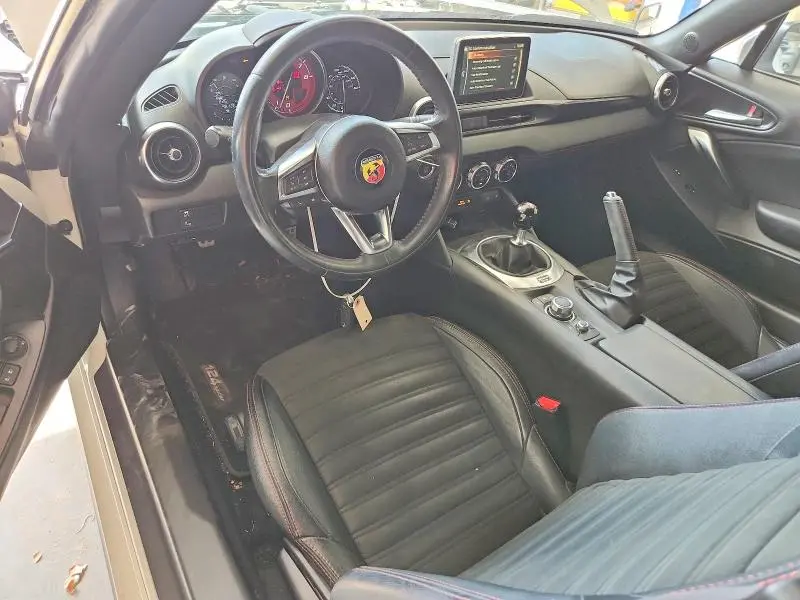 2017 FIAT 124 SPIDER CLASSICA  