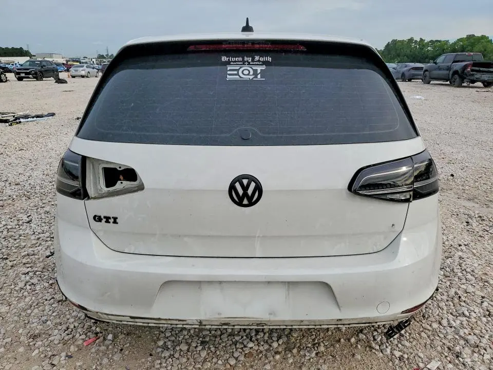 2015 VOLKSWAGEN GTI   