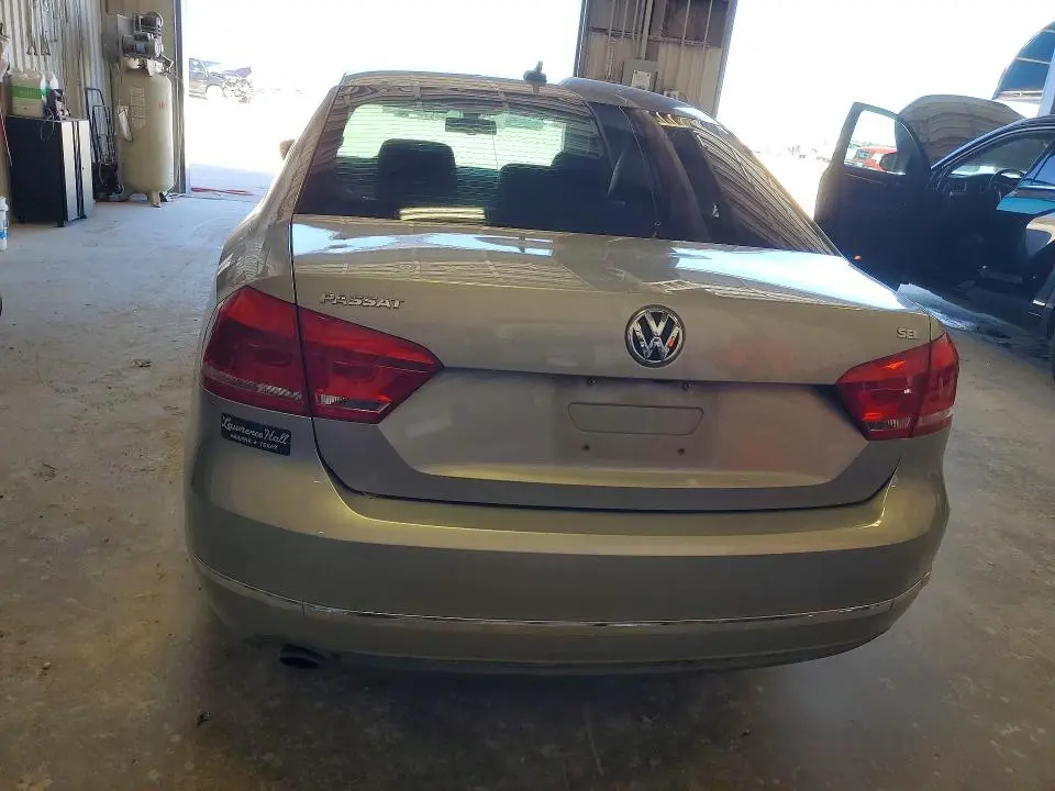 2013 VOLKSWAGEN PASSAT SEL  