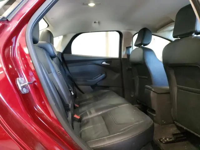 2016 FORD FOCUS SE  