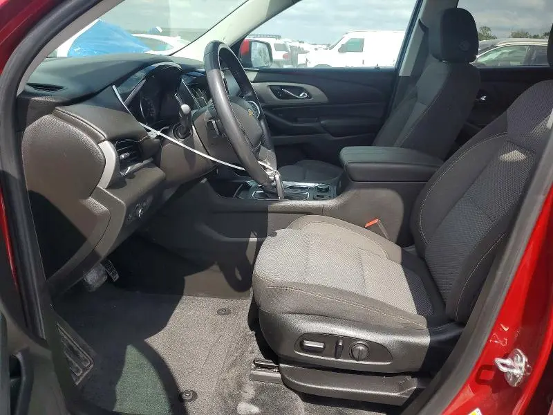 2020 CHEVROLET TRAVERSE LT  