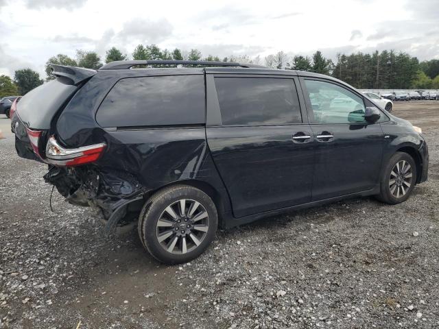 2019 TOYOTA SIENNA LE