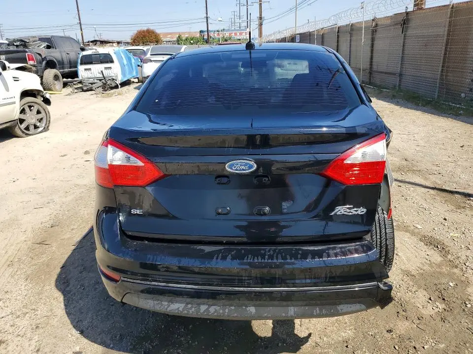 2016 FORD FIESTA SE  