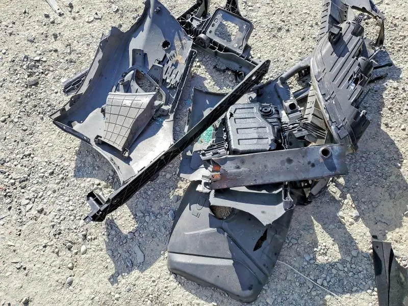 2018 HYUNDAI ELANTRA GT BASE  