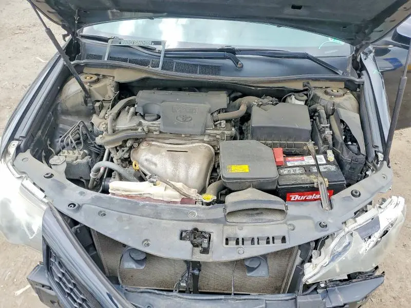 2014 TOYOTA CAMRY SE  