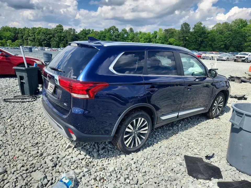 2020 MITSUBISHI OUTLANDER SE  