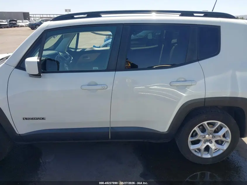 2018 JEEP RENEGADE LATITUDE FWD