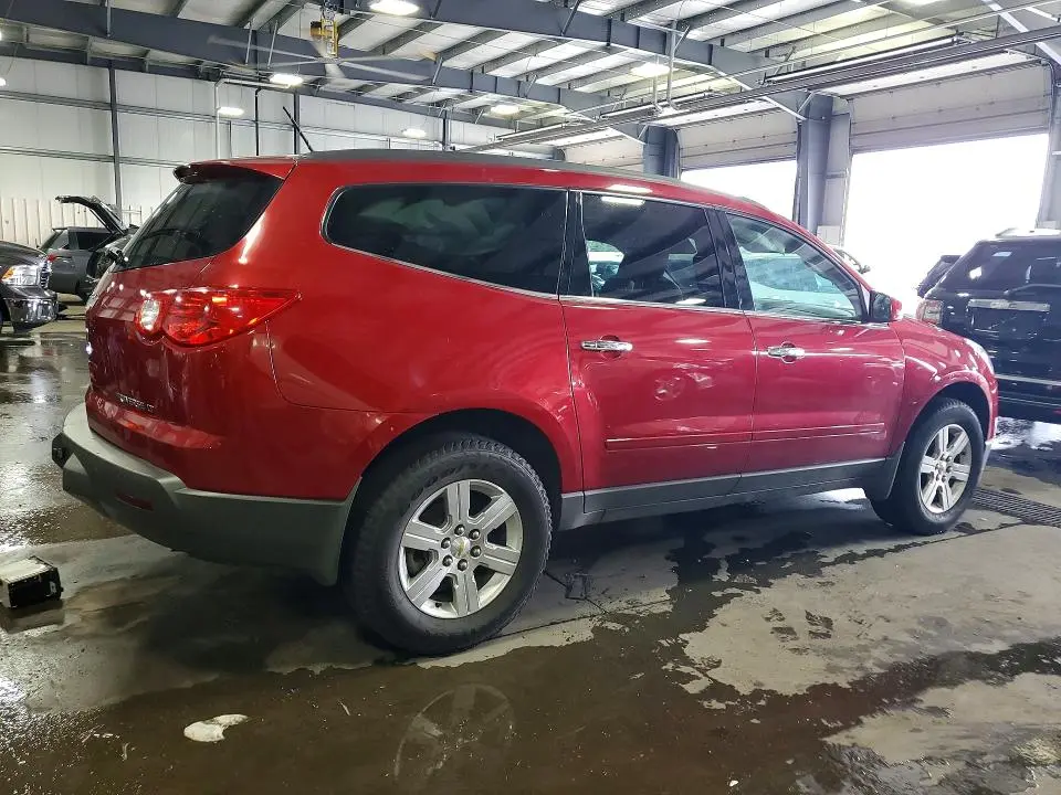 2012 CHEVROLET TRAVERSE LT  