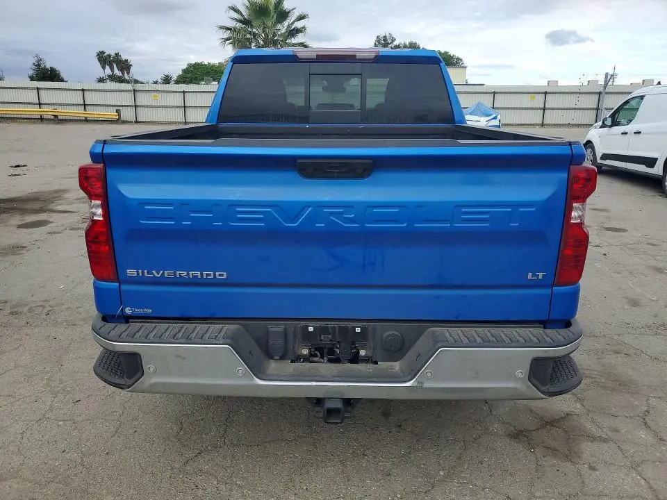 2025 CHEVROLET SILVERADO K1500 LT  