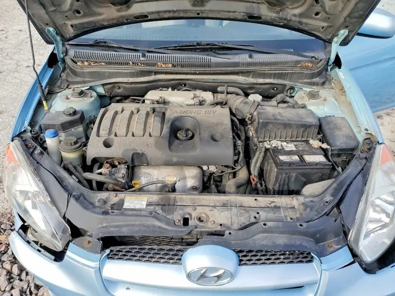 2011 HYUNDAI ACCENT GL  